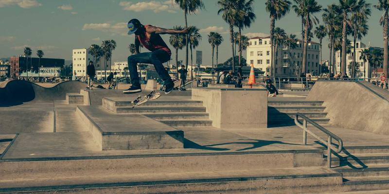 全球专利布局与商业化战略规划：科技企业跨境知识产权保护的企业咨询指南