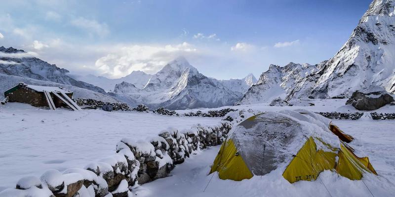 鸿运商务：专业商业咨询与战略规划助力企业腾飞