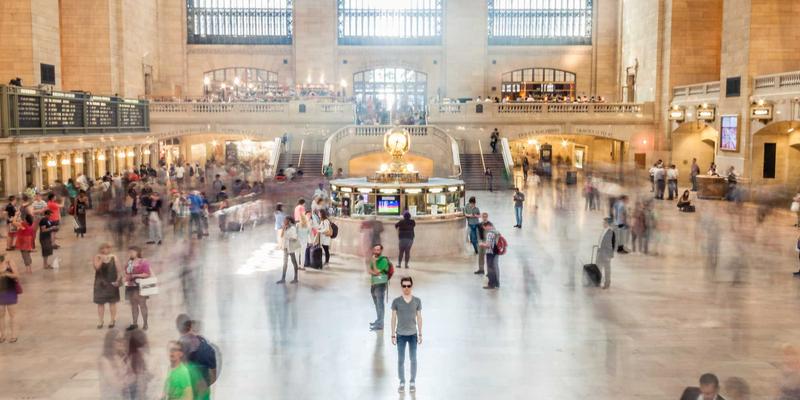 鸿运商务战略规划：供应链金融解决方案如何重塑企业现金流与协同生态